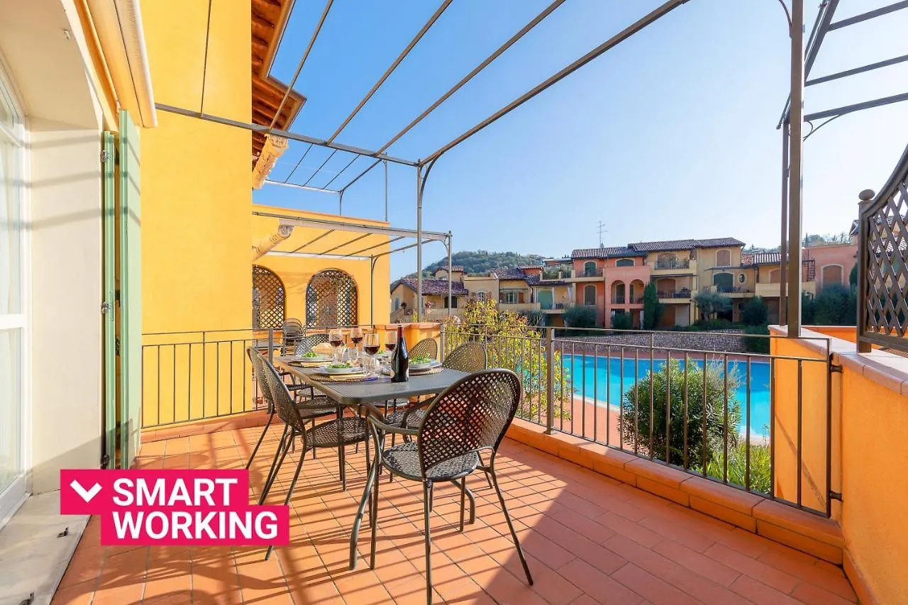 Borgo Del Torchio Apartments By Wonderful Italy Manerba del Garda