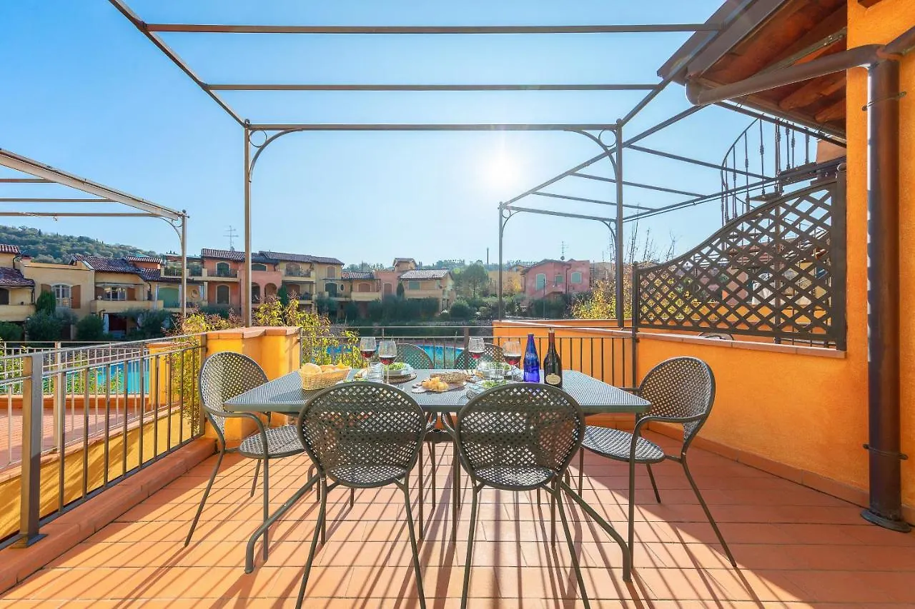 Borgo Del Torchio Apartments By Wonderful Italy Manerba del Garda 0*,  Italien
