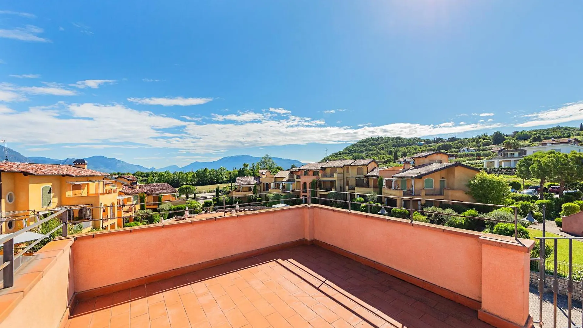 Borgo Del Torchio Apartments By Wonderful Italy Manerba del Garda