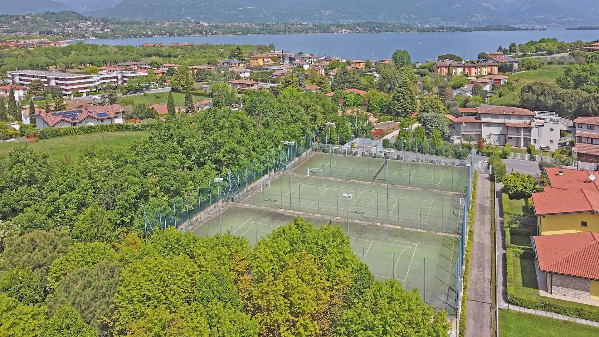 Borgo Del Torchio Apartments By Wonderful Italy Manerba del Garda
