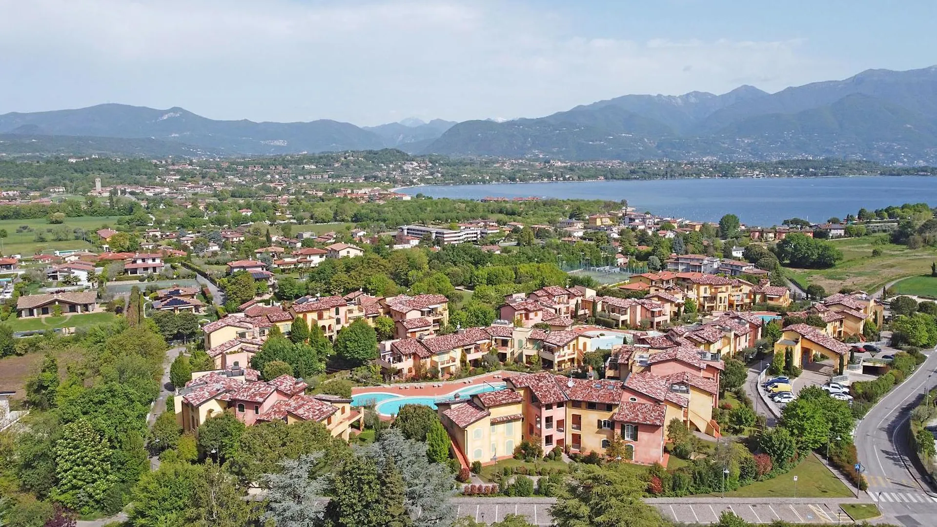 Borgo Del Torchio Apartments By Wonderful Italy Manerba del Garda Italy